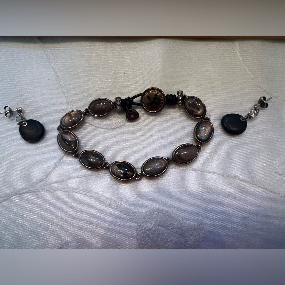 Fossil Bronzetone, Oval Real Stone & CZ Bead Bracelet w/ earrings